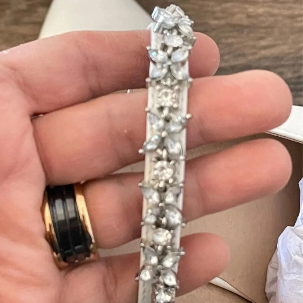 Flat shoes, fashion shoes with crystal stone - Picture 2 of 13